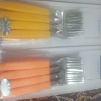 چاقو  و چنگال   و لیوان چای خوری