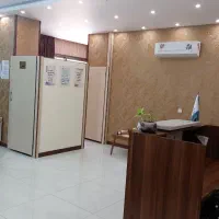 واگذاری کامل مطب زیبایی و لیزر با کلیه وسایل|اجارهٔ دفتر کار، اتاق اداری، مطب|اصفهان, محله سفلی|دیوار