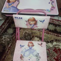 میزتحریر|میز تحریر و کامپیوتر|پرند, فاز ۶|دیوار