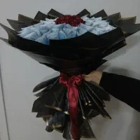 پول ارایی و دسته گل