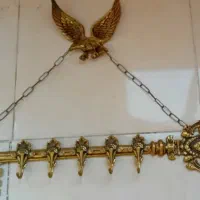 آویز بزرگ برنزی قدیمی 80 سانت با عقاب برنزی قدیمی