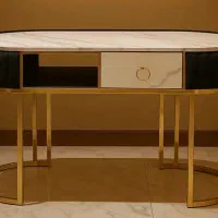 میز ناخون سفید مشکی