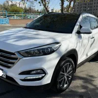 توسان 2017  low option سقف پانا 2400cc