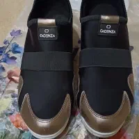 کفش طبی کادنزا سایز ۴۱ مناسب سایز پای ۴۰