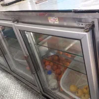 یخچال ویترینی و تاپینگ بستنی و آبمیوه و آبمیوه گیر|کافی‌شاپ و رستوران|زنجان, |دیوار