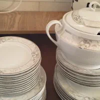 سرویس چینی و سرویس بلور|ظروف سرو و پذیرایی|سیرجان, |دیوار