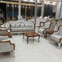 مبل کویین فرانسوی