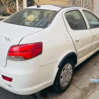 رانا پلاس  سقف شیشه ای ۱۴۰۰|خودرو سواری و وانت|تهران, صد دستگاه|دیوار