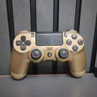 دسته ps4 رنگ طلایی