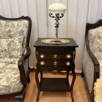 میز تلفن و دکوری