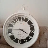 ساعت دو موتوره امگا