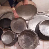 مس قدیمی|کلکسیون اشیاء عتیقه|سبزوار, قصبه شرقی|دیوار