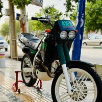 هندا دیگری وAx1