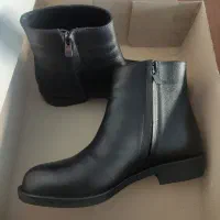 نیم بوت چرم فروشی سایز 38