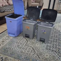 سه عدد سطل زباله پدالی