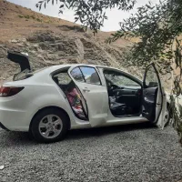 شاهین دنده ای ۴۰۲
