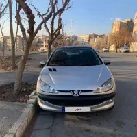 پژو 206 در حد