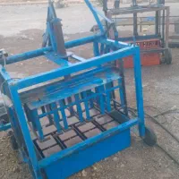 بلوک زن بلوک زنی  حق نژاد قالب ۲۰ و ۱۰|مصالح و تجهیزات ساختمان|آبدانان, |دیوار