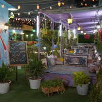 به یک اشپزوچندنیروی خانم جهت کاردرستوران نیازمندیم