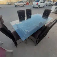 میز ناهار خوری فلزی