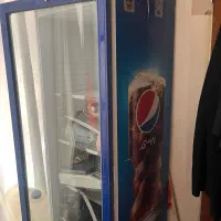 یخچال ویترینی