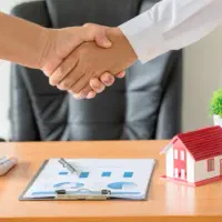 استخدام مشاور و منشی حرفه ای و مبتدی املاک با حقوق