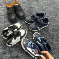 ۱۸ تکه لباس و ۴جفت کفش