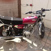 موتورسیکلت اریانا۲۰۰