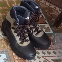 لوازم تخصصی کوهنوردی برند آمریکایی زنانه.