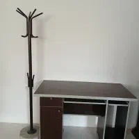 میزکامپیوتر وآویزلباس