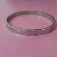 دستبند نقره ای