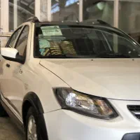 کوییک r مدل ۱۴۰۰ بی نقطه بی رنگ بدون توضیح