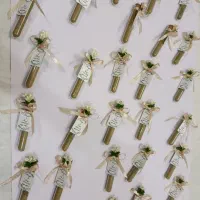 گیفت. عروسانه