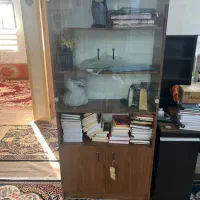 کتاب خانه شیشه ای