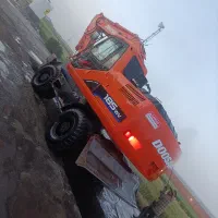 بیل مکانیکی لاستیکی دوسان 185