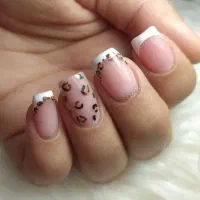 خدمات ناخن|خدمات آرایشگری و زیبایی|آران و بیدگل, |دیوار