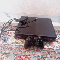 کنسول xbox one در حد نو فول بازی ۵۰۰ گیگ