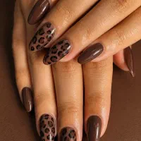 مدل کاشت ناخن،مژه،شنیون
