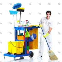 کارگر نظافت منزل