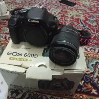 کنون600D