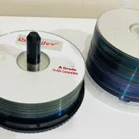 CD و DVD (سی دی و دی وی دی خام وارداتی)