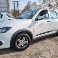 کوییک ار سفید و مشکی مدل ۱۴۰۰ با قیمت مناسب