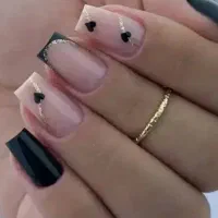 کاشت ناخون و کراتین مو