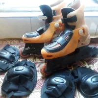 فروش فوری اسکیت با کیف زانو بند|دوچرخه، اسکیت، اسکوتر|اردبیل, |دیوار