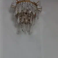 یک جفت لوستر چوبی با حباب و دیوارکوب کریستالی|لوستر و چراغ آویز|مشهد, هفت تیر (حافظ)|دیوار