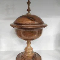 شکلات خوری چوبی