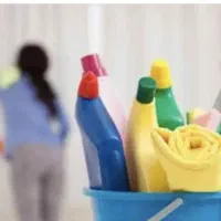 نظافتچی خانم برای منزل