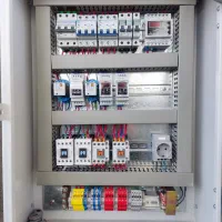 مونتاژ تابلو ، برق صنعتی ، جرثقیل سقفی|خدمات پیشه و مهارت|قم, بلوار امین و ساحلی|دیوار