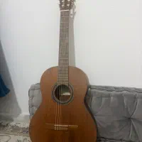 گیتار الحمرا در حد نو نو نو
