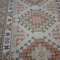 یک عددگلیم فرش،